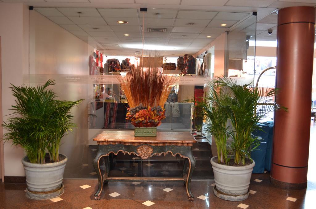 Hotel Maria Angola Lima Ngoại thất bức ảnh