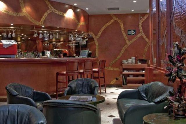 Hotel Maria Angola Lima Ngoại thất bức ảnh