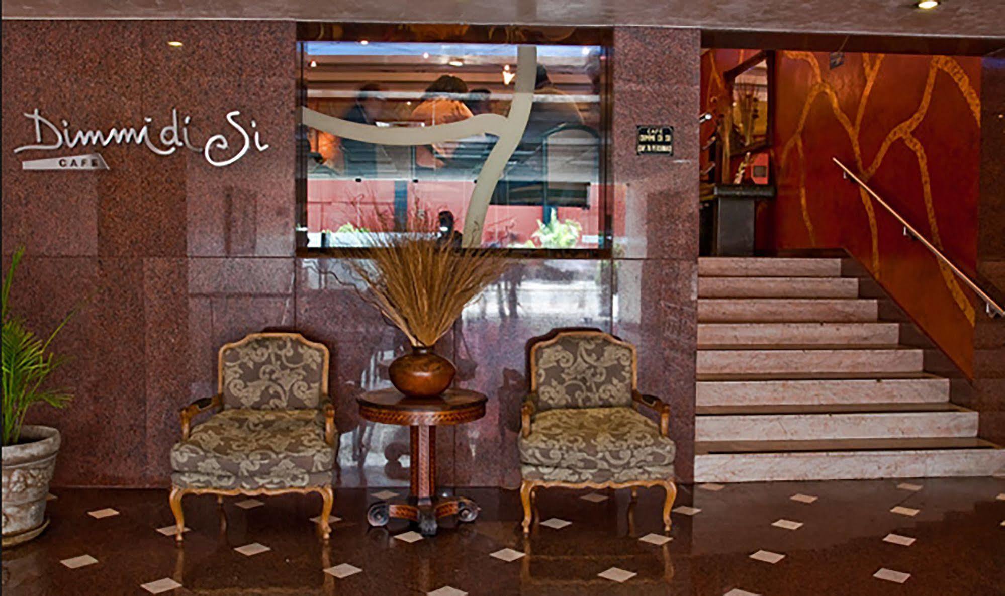 Hotel Maria Angola Lima Ngoại thất bức ảnh